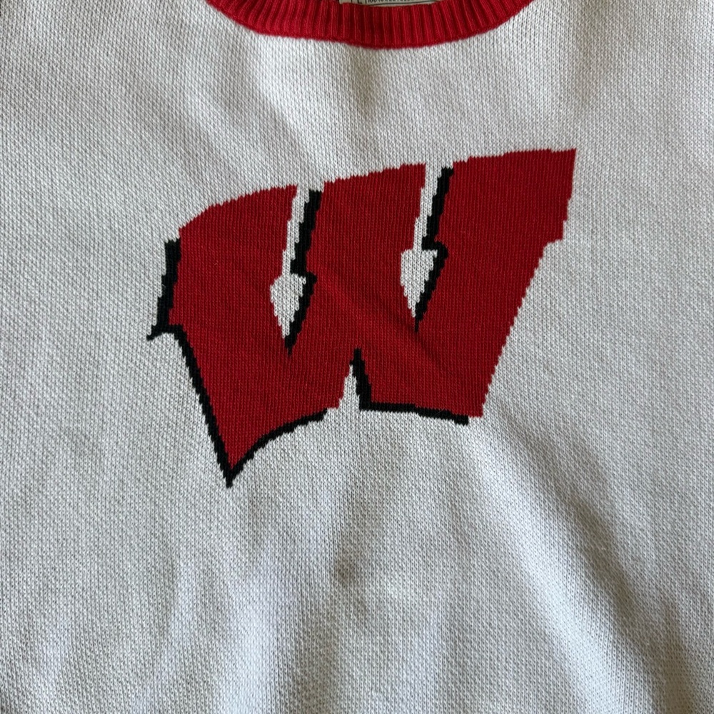 USCAPE R Wisconsin Badgers Knit Sweater Red & White Size Large - Picture 3 of 7